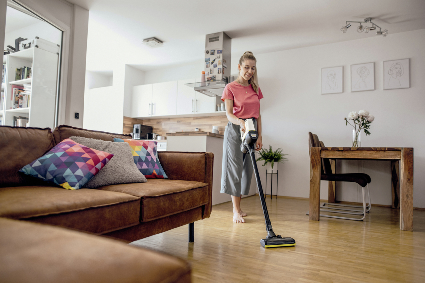 Karcher VC 4 Cordless Premium myHome вертикальный пылесос Керхер купить ...