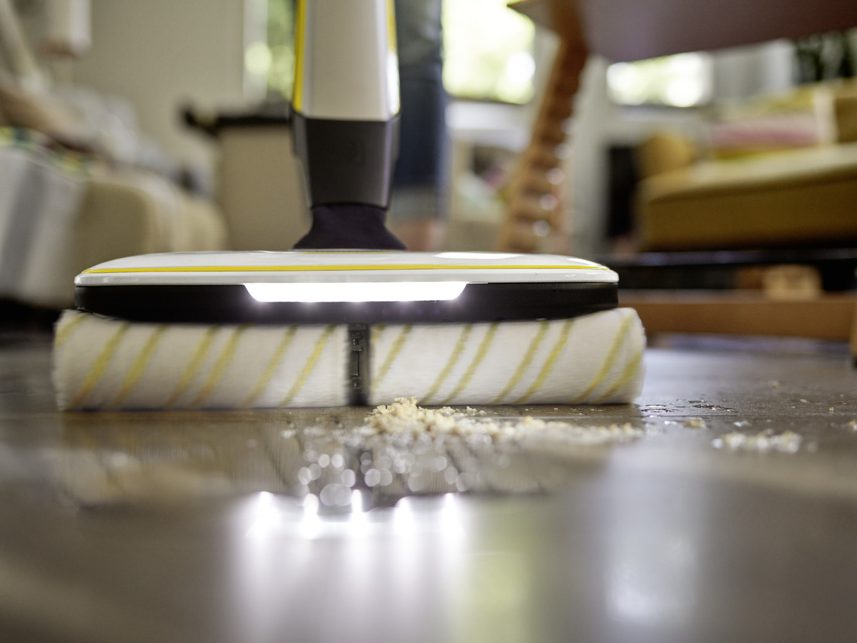 FC_7_Cordless_Extra_dining_tiles_app_02_CI20-Web_1200_Max