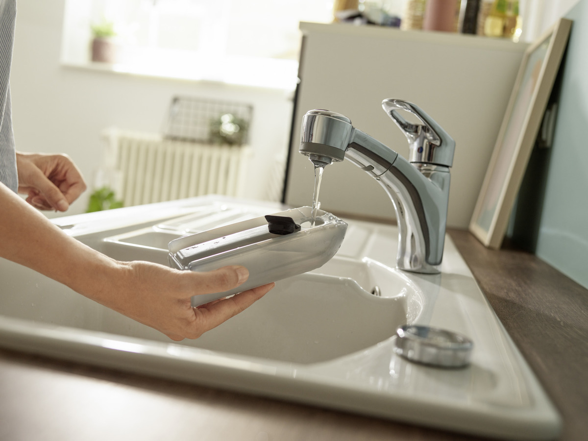 FC_7_device_cleaning_app_06_CI20-Web_1200_Max